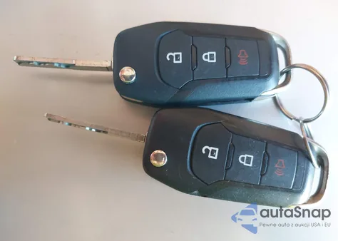 2019 Ford F-150 Xl z USA, uszkodzony, nr VIN 1FTFX1E5XKKE53078